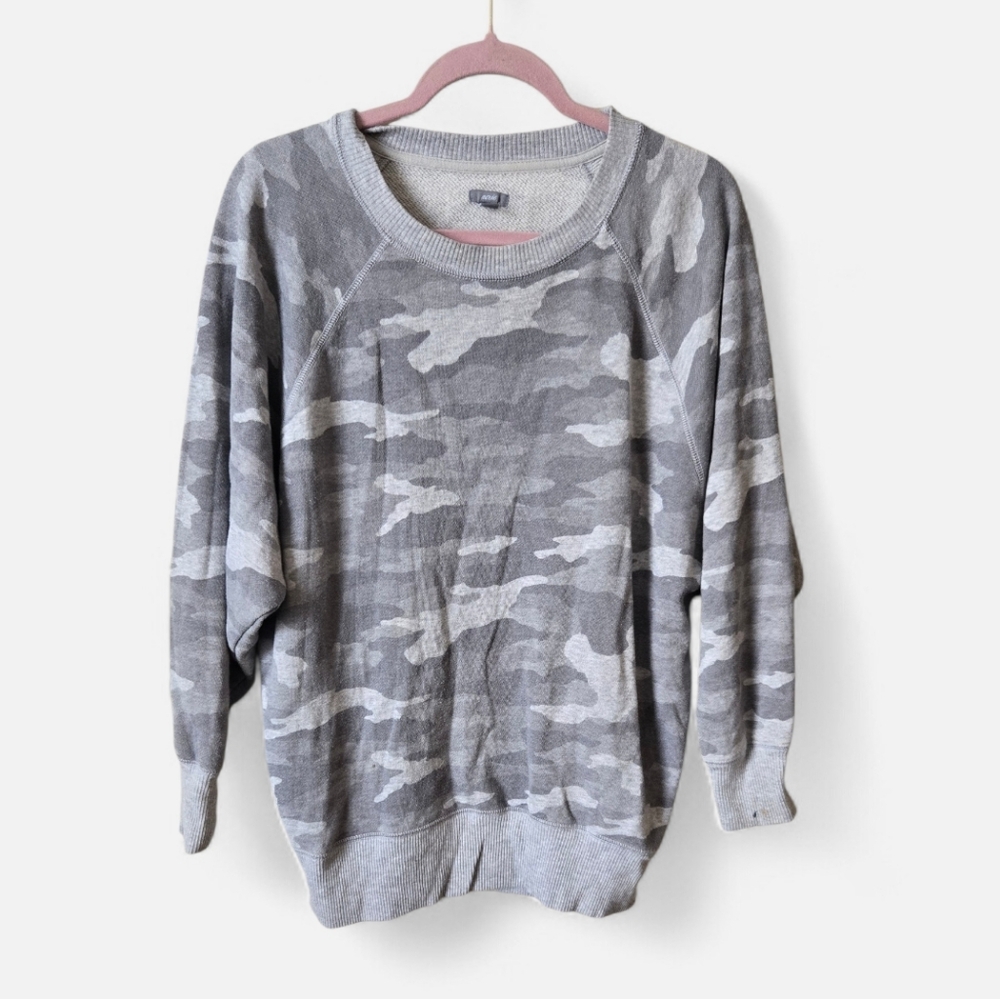 Aerie Women's Size Small Grey Camo Oversized Crew Neck Sweatshirt #117
